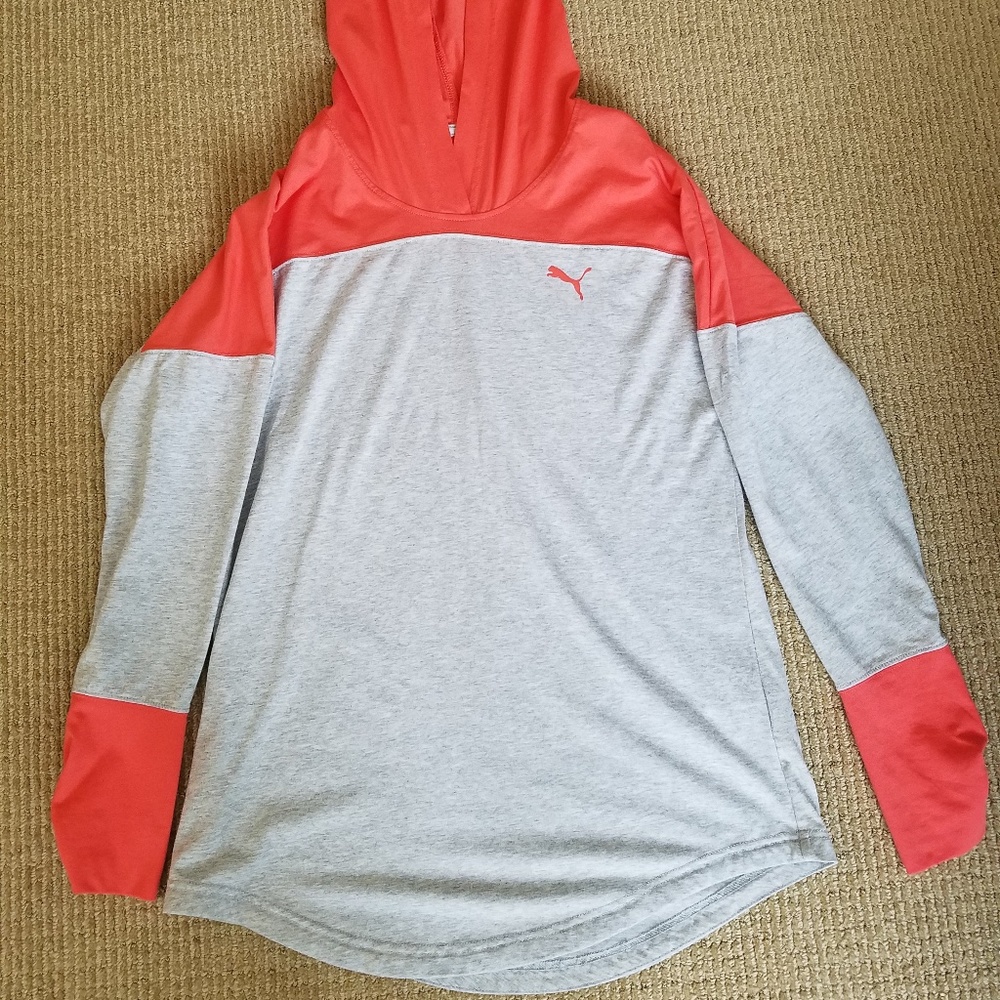 Puma hoodie large